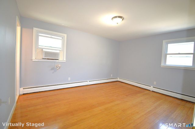 7 Saddle Drive, West Haven, CT 06516