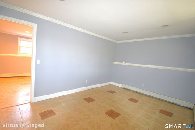 7 Saddle Drive, West Haven, CT 06516