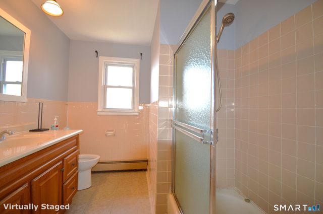 7 Saddle Drive, West Haven, CT 06516