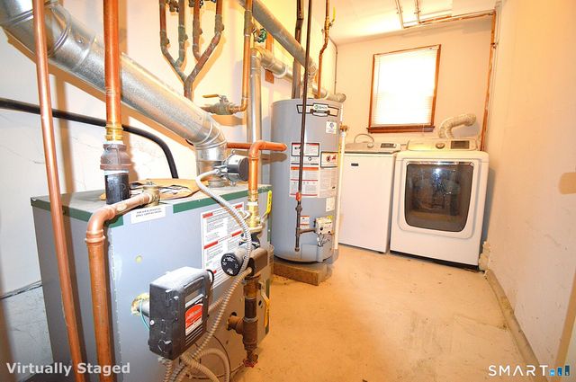 7 Saddle Drive, West Haven, CT 06516