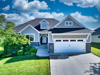 602 E OLD HAWTHORNE DR, Columbia, MO 65201