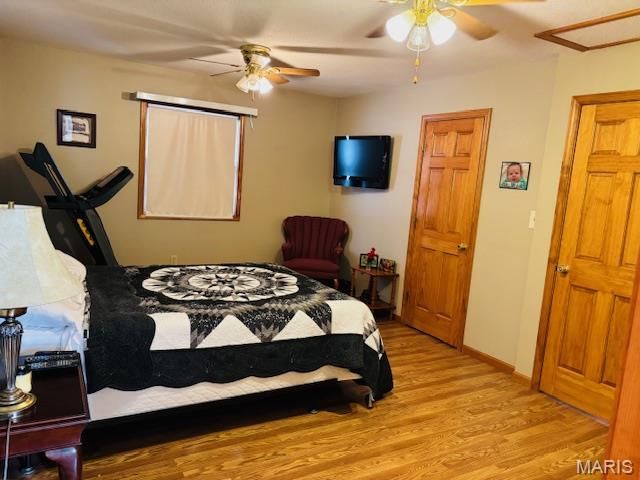 205 and 207 Center Point Rd, Steelville, MO 65565