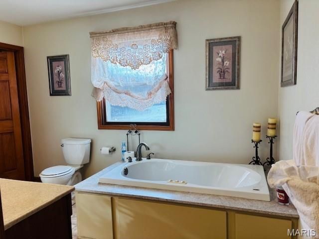 205 and 207 Center Point Rd, Steelville, MO 65565