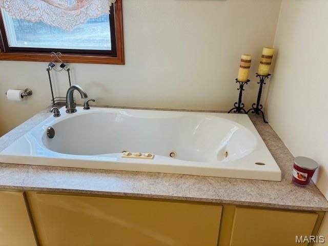 205 and 207 Center Point Rd, Steelville, MO 65565