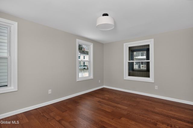 15 Murdock Avenue, Glens Falls, NY 12801