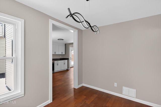 15 Murdock Avenue, Glens Falls, NY 12801