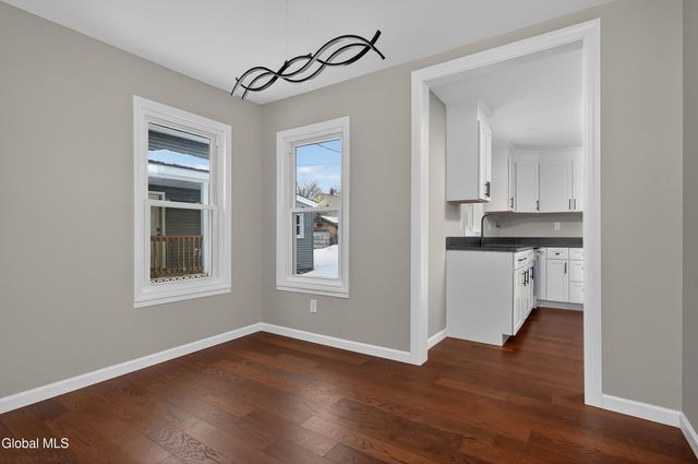 15 Murdock Avenue, Glens Falls, NY 12801