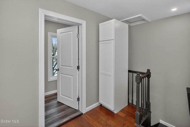 15 Murdock Avenue, Glens Falls, NY 12801