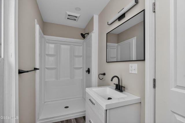 15 Murdock Avenue, Glens Falls, NY 12801