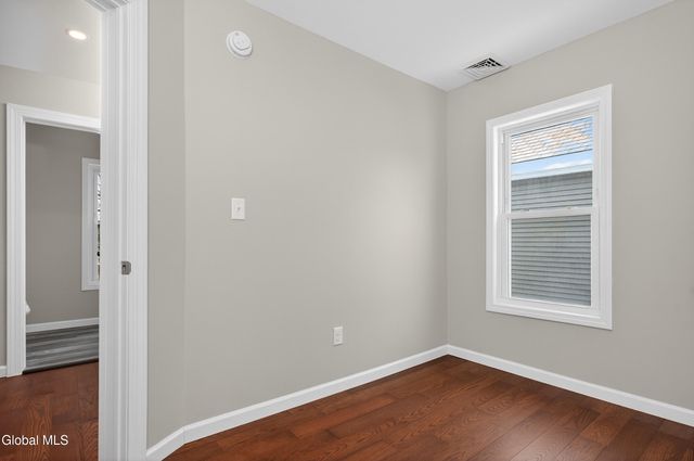 15 Murdock Avenue, Glens Falls, NY 12801