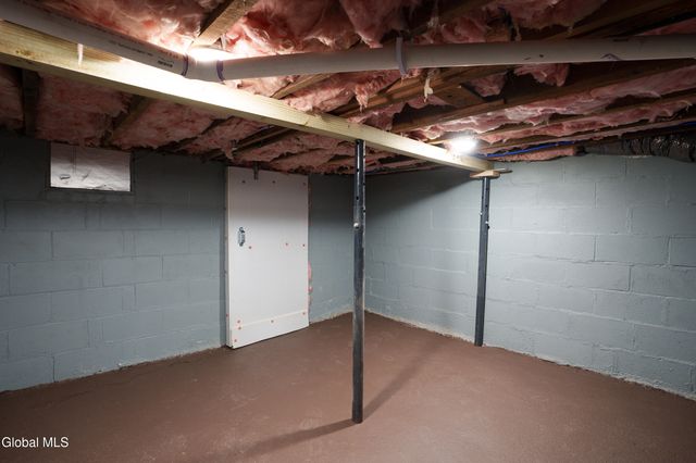 15 Murdock Avenue, Glens Falls, NY 12801