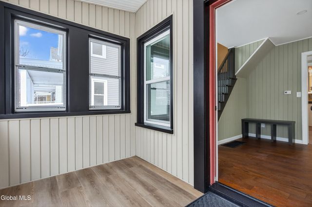 15 Murdock Avenue, Glens Falls, NY 12801