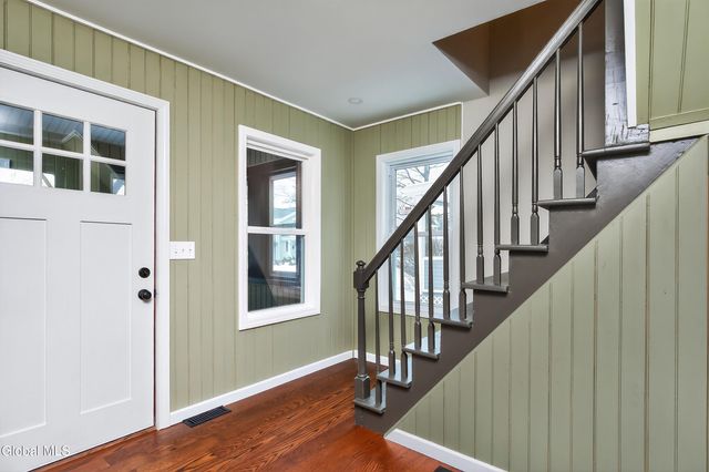 15 Murdock Avenue, Glens Falls, NY 12801