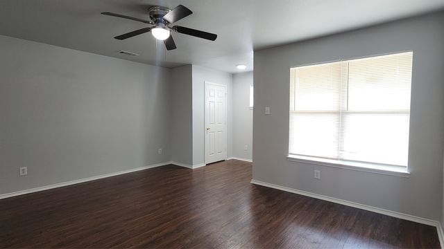 3416 Poplar Springs Lane, Dallas, TX 75227