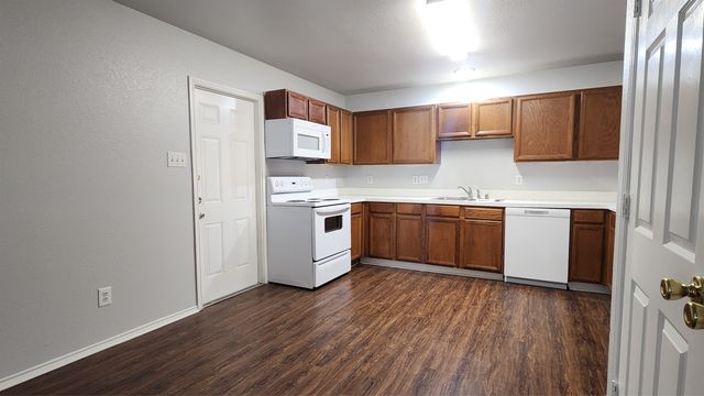 3416 Poplar Springs Lane, Dallas, TX 75227