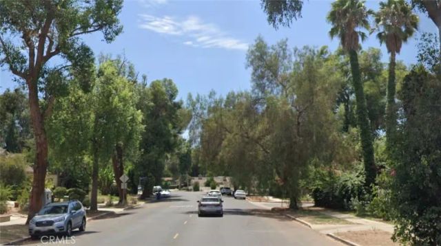 5041 Alhama, Woodland Hills, CA 91364