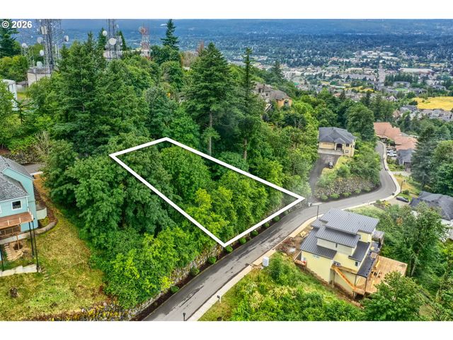10945 Se SCOTTS SUMMIT Ct, Happy Valley, OR 97086