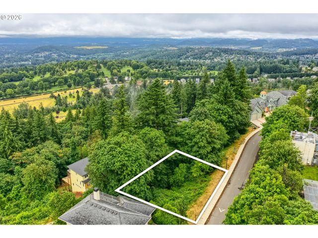 10945 Se SCOTTS SUMMIT Ct, Happy Valley, OR 97086