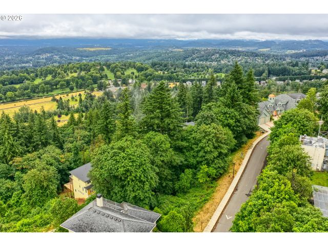10945 Se SCOTTS SUMMIT Ct, Happy Valley, OR 97086