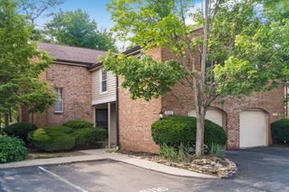 5110 Schuylkill Street, 33-10, Columbus, OH 43220