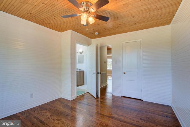 20532 RIDGE RD, Colonial Beach, VA 22443