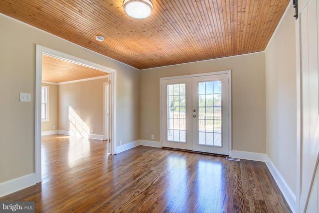 20532 RIDGE RD, Colonial Beach, VA 22443