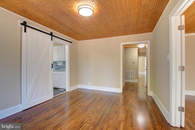 20532 RIDGE RD, Colonial Beach, VA 22443