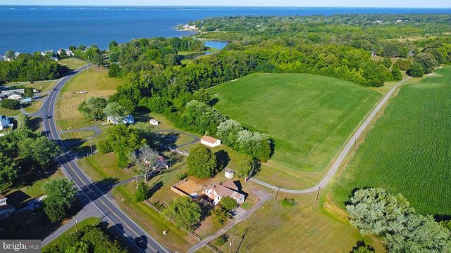 20532 RIDGE RD, Colonial Beach, VA 22443