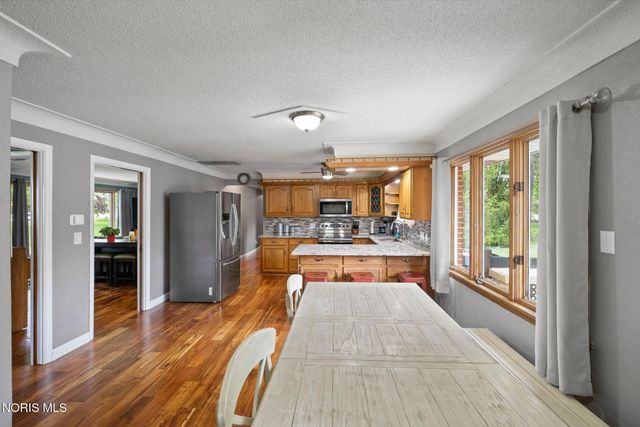 6320 State Route 109, Delta, OH 43515