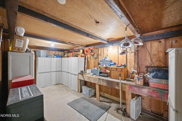 6320 State Route 109, Delta, OH 43515