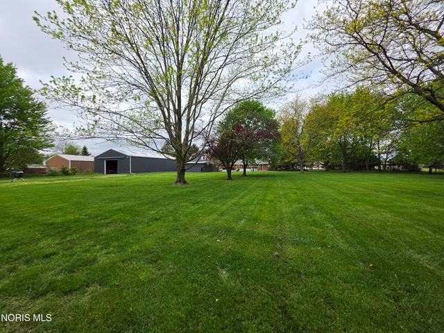 6320 State Route 109, Delta, OH 43515
