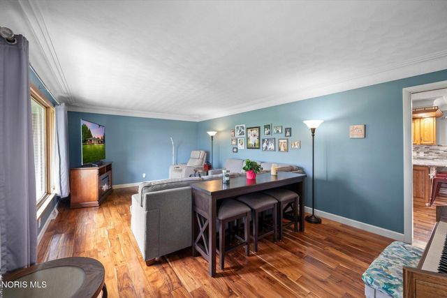 6320 State Route 109, Delta, OH 43515
