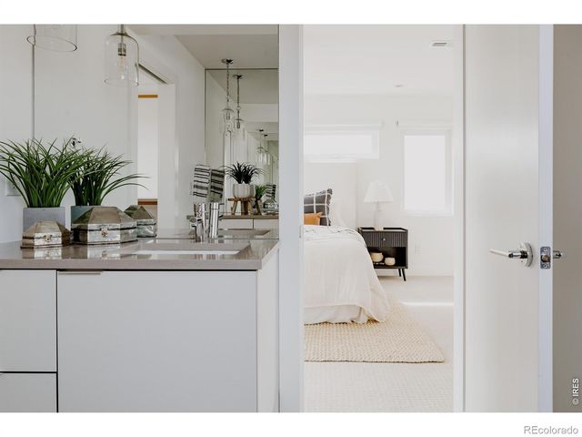 3724 Quivas Street, Denver, CO 80211