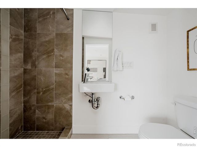 3724 Quivas Street, Denver, CO 80211