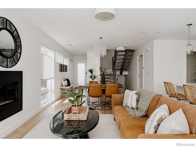3724 Quivas Street, Denver, CO 80211