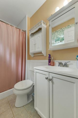 124 Haverhill Road, Chester, NH 03036
