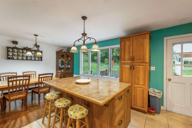 124 Haverhill Road, Chester, NH 03036