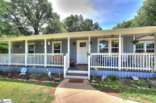 120 Swain Avenue, Boiling Springs, SC 29316