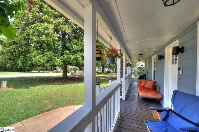120 Swain Avenue, Boiling Springs, SC 29316
