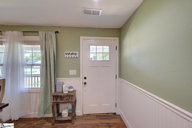 120 Swain Avenue, Boiling Springs, SC 29316