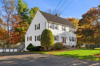 55 Ledge Rd, Haverhill, MA 01830
