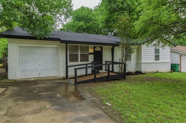 3937 Woodlane Avenue, Haltom City, TX 76117