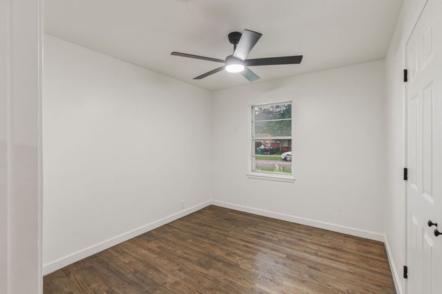 3937 Woodlane Avenue, Haltom City, TX 76117