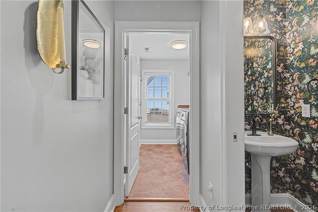 545 Orchard Falls Drive, Spring Lake, NC 28390