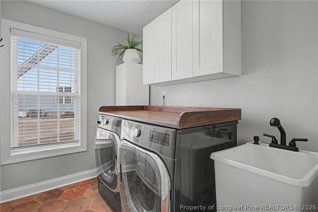 545 Orchard Falls Drive, Spring Lake, NC 28390