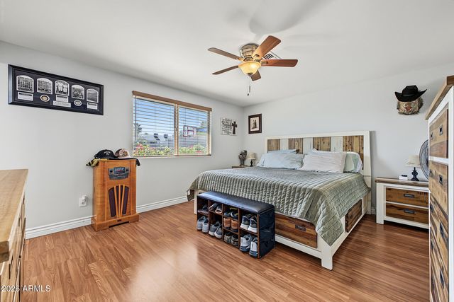 6151 W ZOE ELLA Way, Glendale, AZ 85306