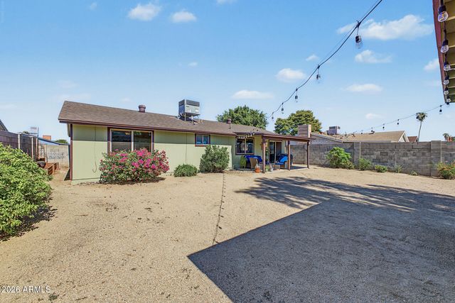 6151 W ZOE ELLA Way, Glendale, AZ 85306