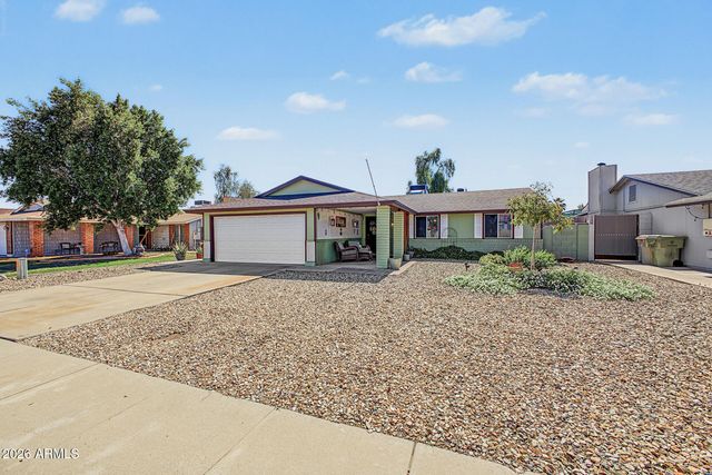 6151 W ZOE ELLA Way, Glendale, AZ 85306