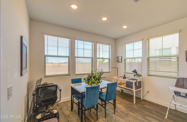 8058 W GRISWOLD Road, Peoria, AZ 85345