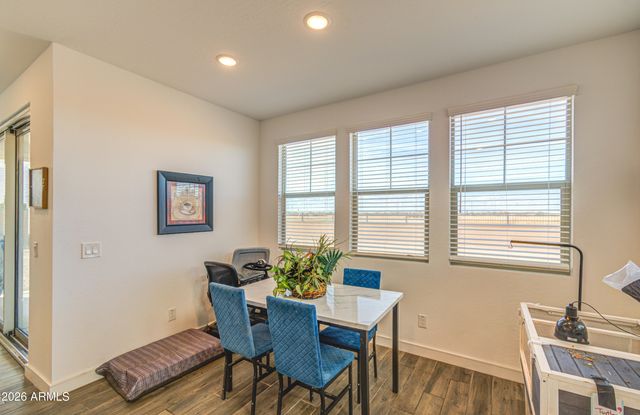 8058 W GRISWOLD Road, Peoria, AZ 85345